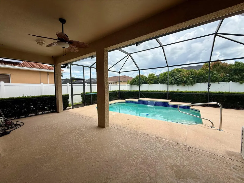 3735 GAVIOTA DRIVE Ruskin, FL 33573