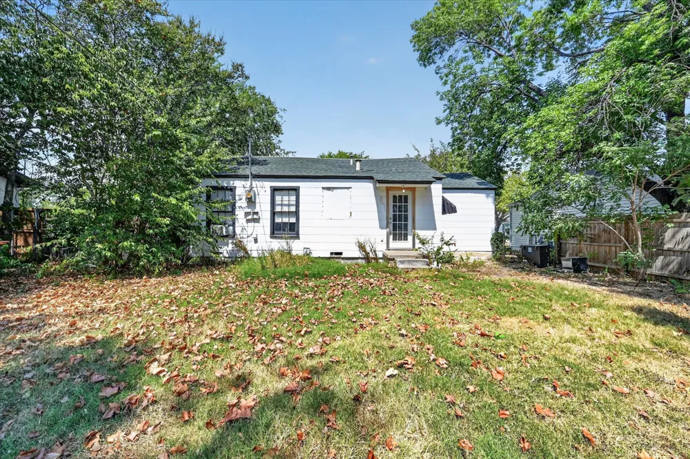 3933 Winfield Avenue Fort Worth, TX 76109