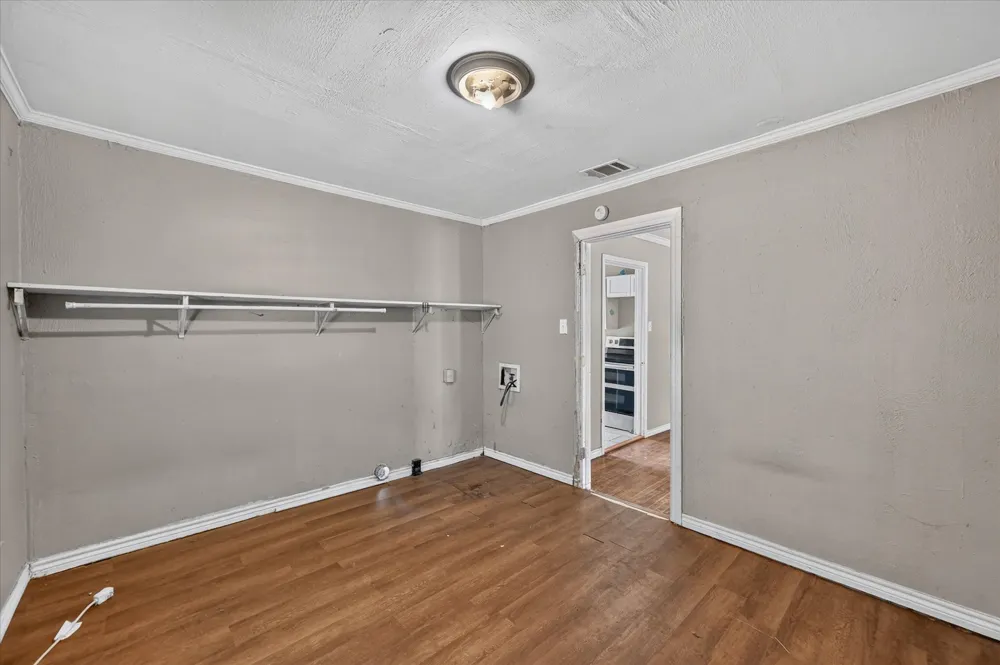 3933 Winfield Avenue Fort Worth, TX 76109
