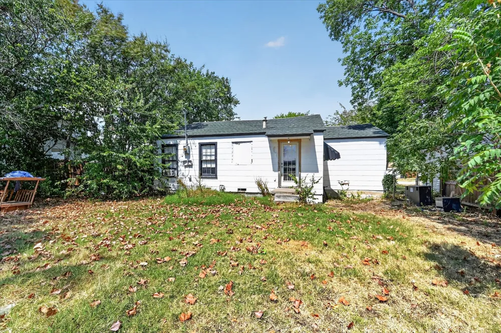 3933 Winfield Avenue Fort Worth, TX 76109