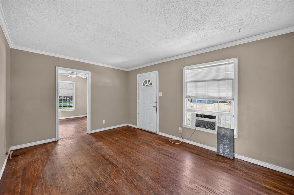 3933 Winfield Avenue Fort Worth, TX 76109