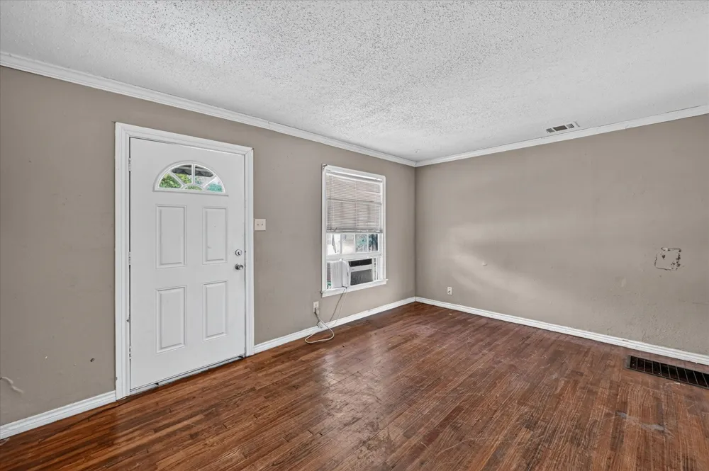 3933 Winfield Avenue Fort Worth, TX 76109