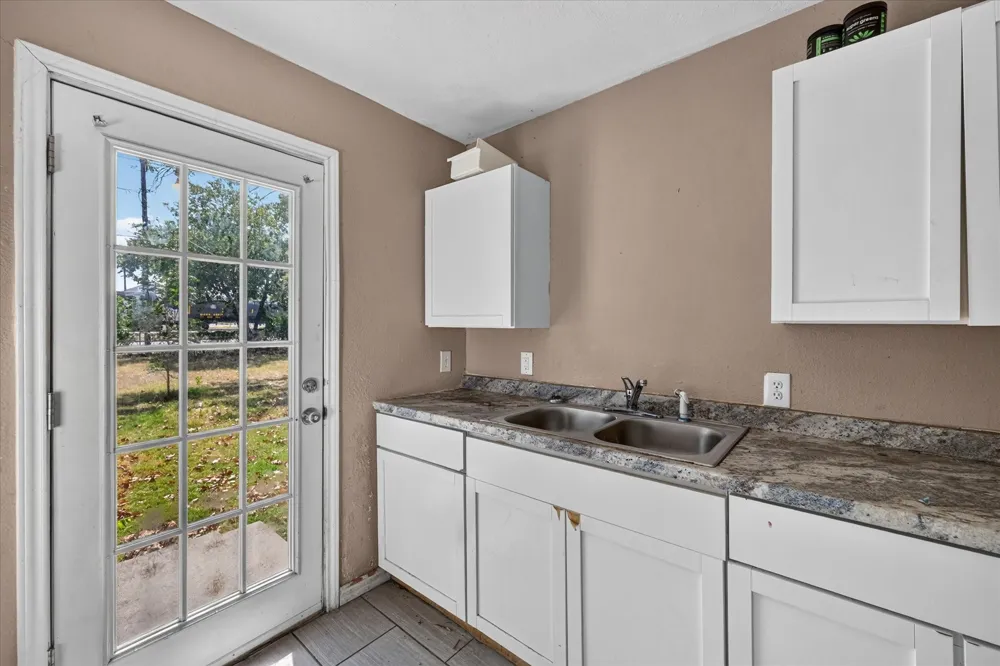 3933 Winfield Avenue Fort Worth, TX 76109