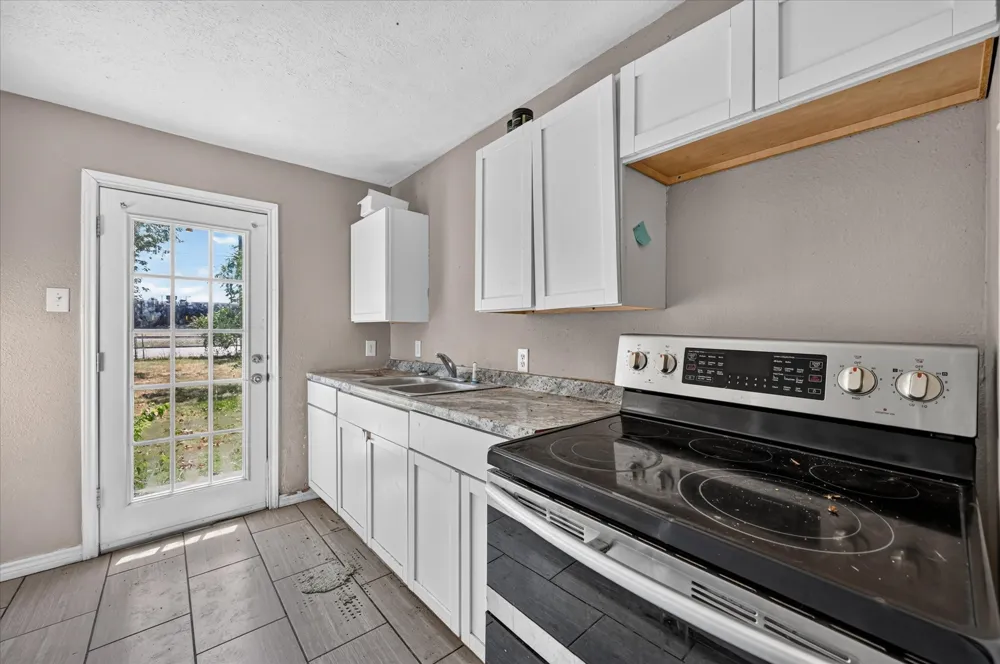 3933 Winfield Avenue Fort Worth, TX 76109