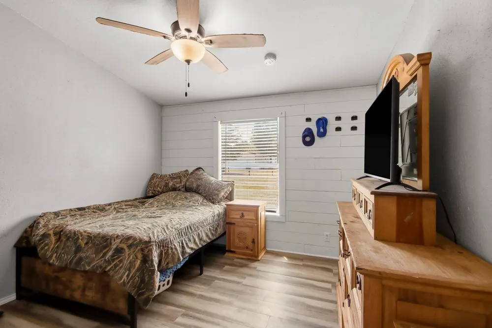 11546 White Oak Hills Boulevard Willis, TX 77378