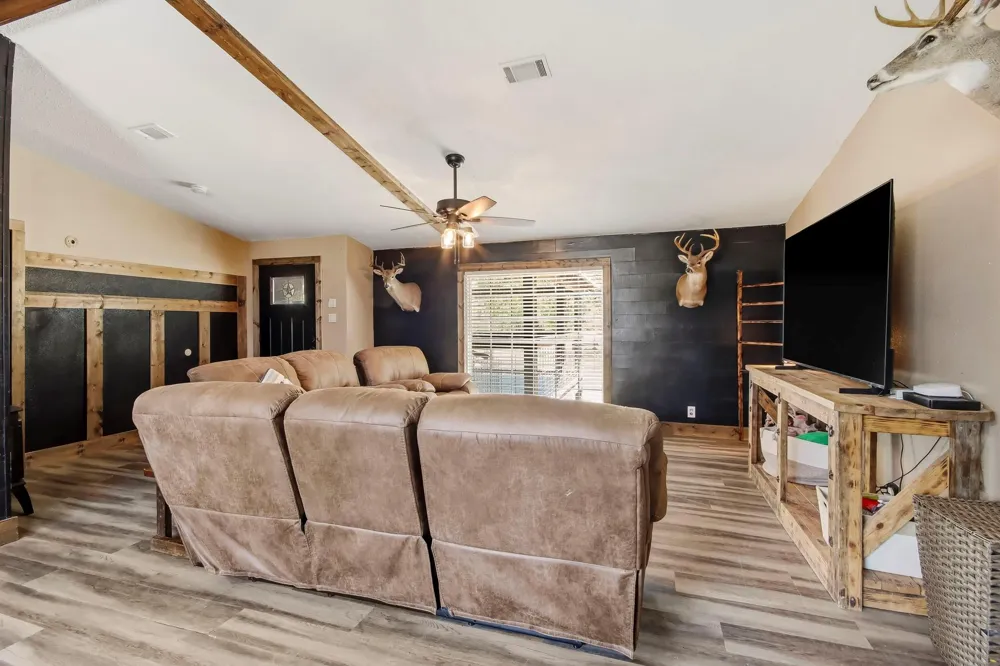 11546 White Oak Hills Boulevard Willis, TX 77378