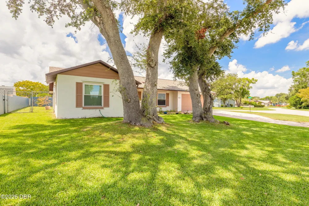 312 Sandpiper Court Edgewater, FL 32141