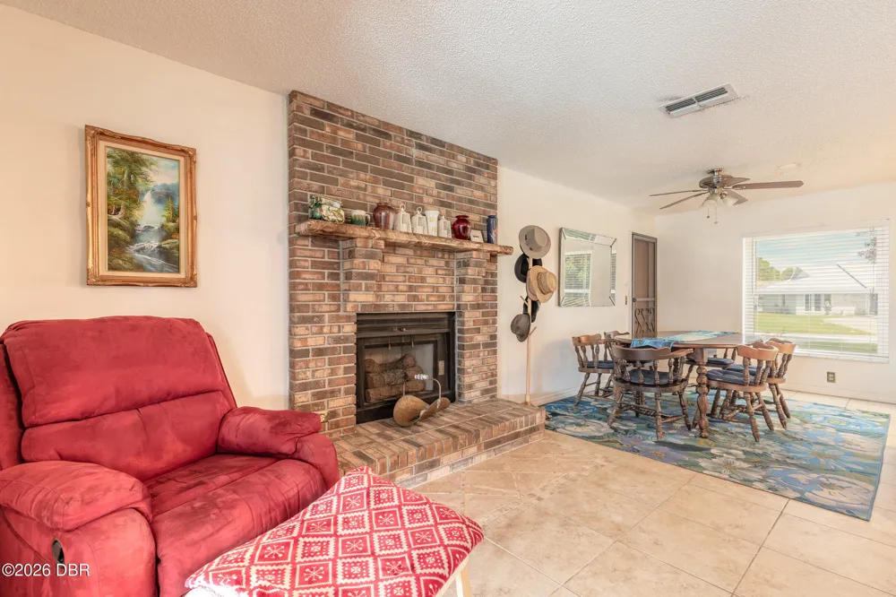 312 Sandpiper Court Edgewater, FL 32141