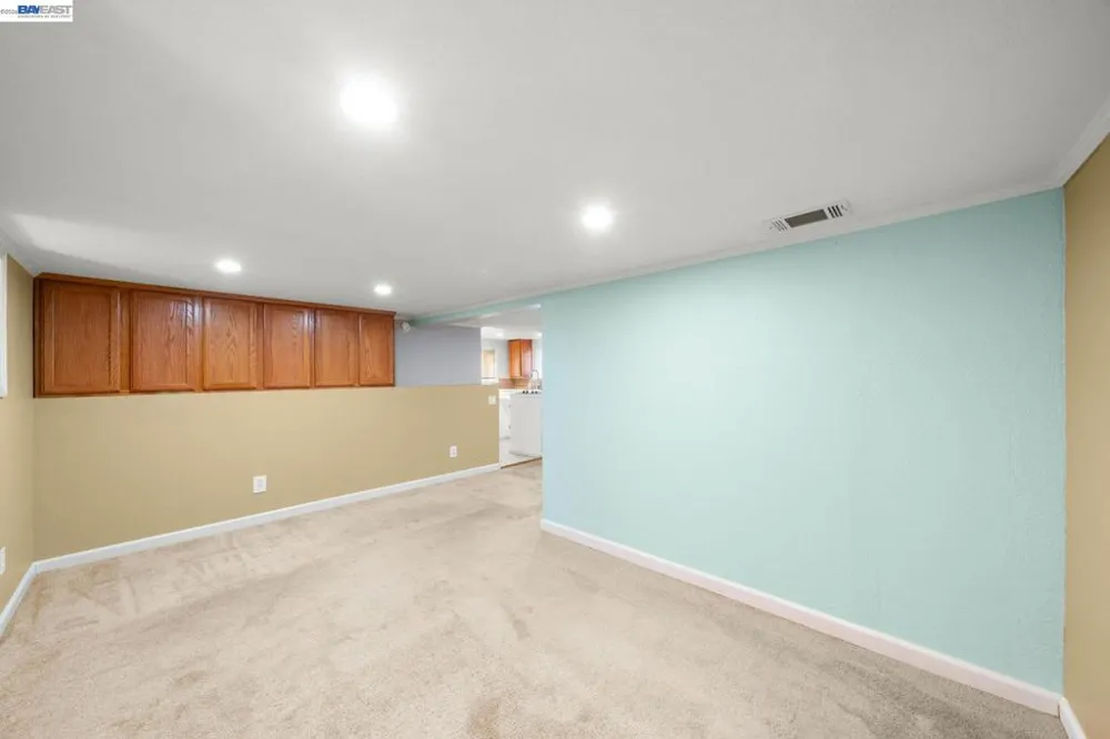 1540 Crescent Ave Castro Valley, CA 94546