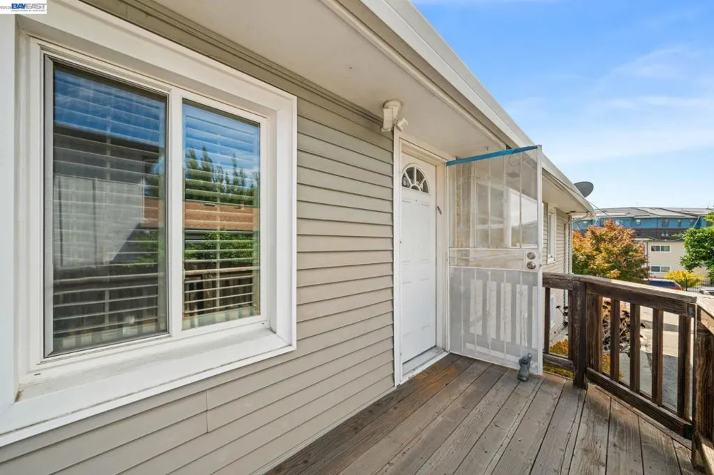 1540 Crescent Ave Castro Valley, CA 94546