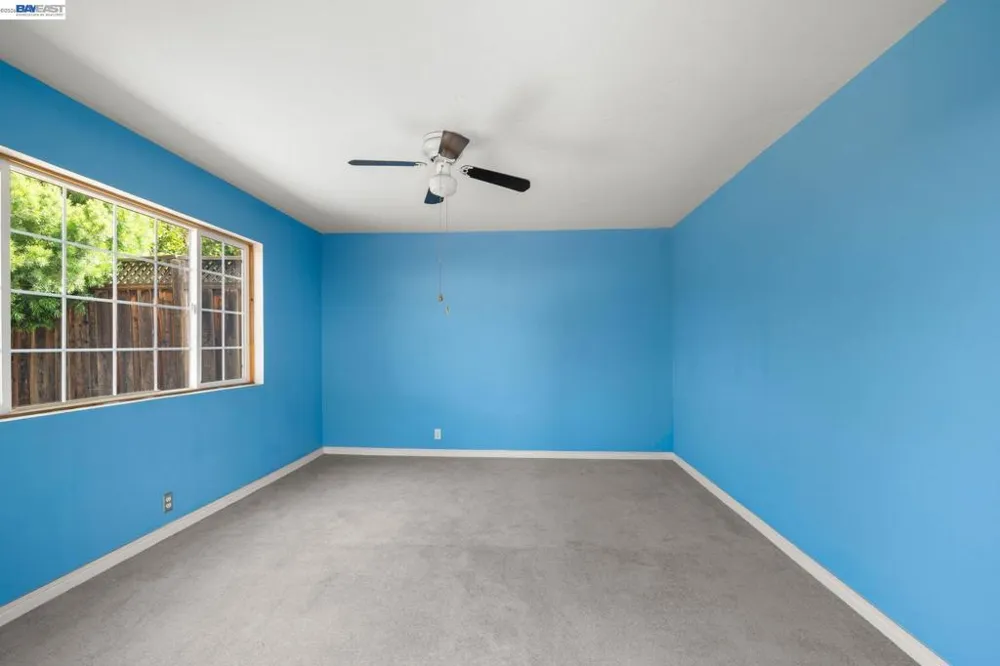 1540 Crescent Ave Castro Valley, CA 94546