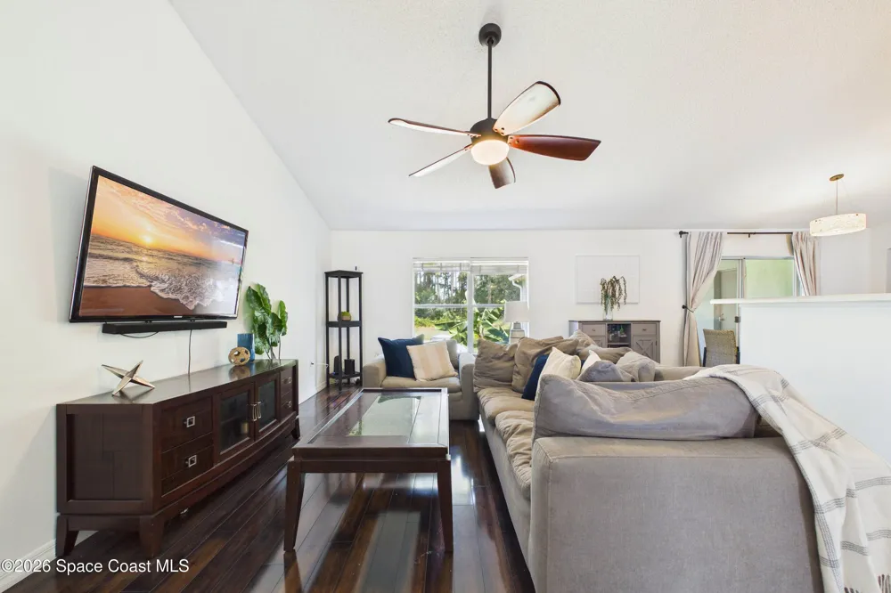 583 Edison Street SE Palm Bay, FL 32909