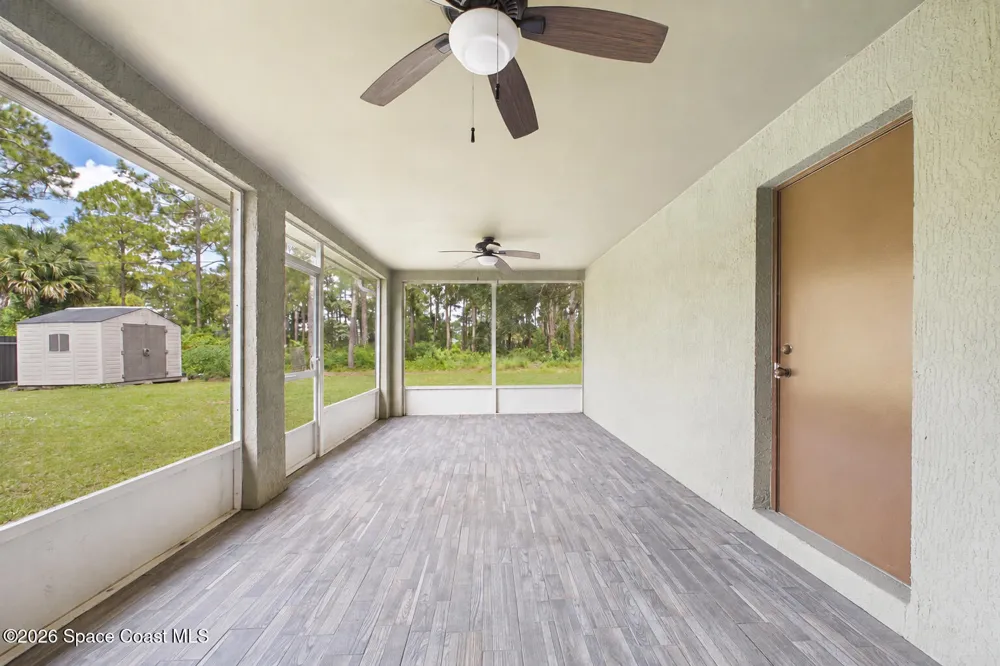 583 Edison Street SE Palm Bay, FL 32909