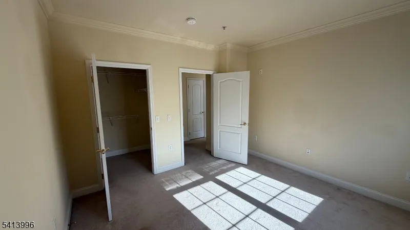 2411 Ramapo Ct Riverdale, NJ 07457