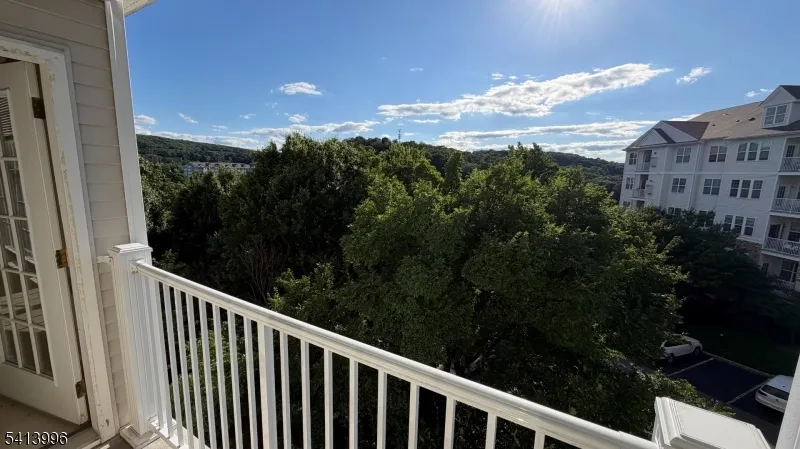 2411 Ramapo Ct Riverdale, NJ 07457