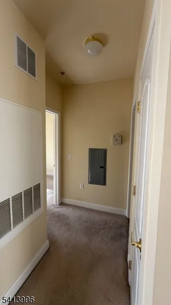 2411 Ramapo Ct Riverdale, NJ 07457