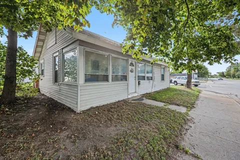 807 Colburn Avenue