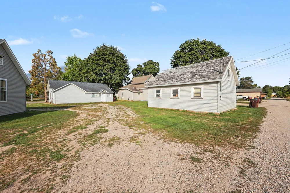 807 Colburn Avenue Big Rapids, MI 49307