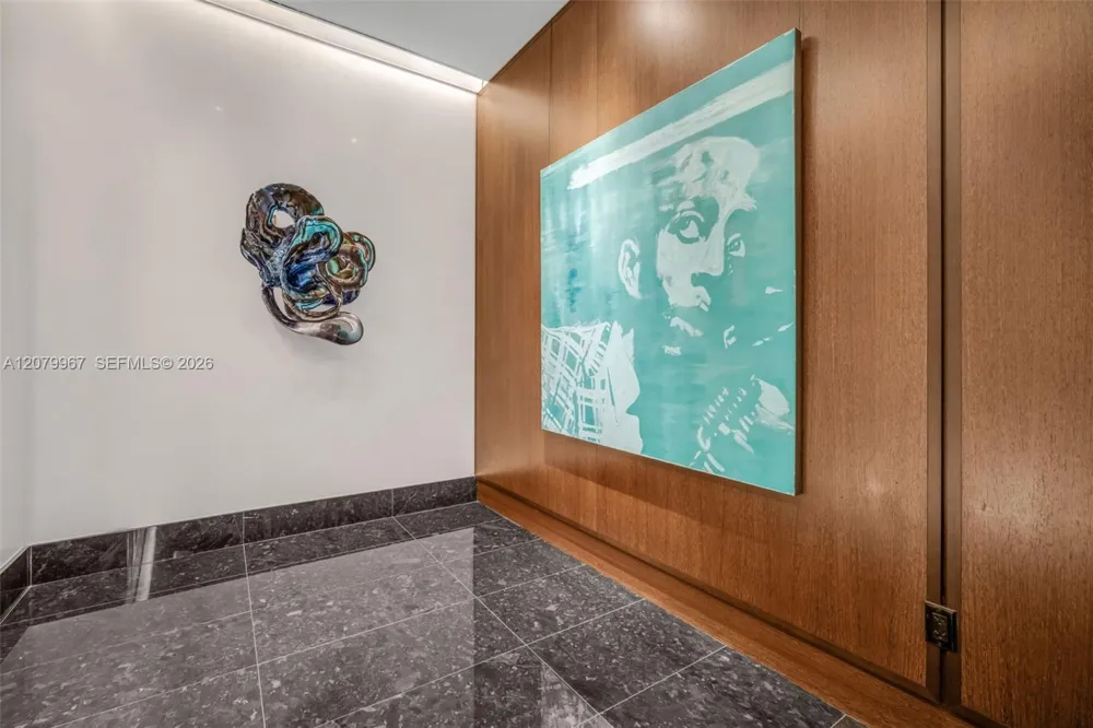 200 Biscayne Boulevard Way #3703 Miami, FL 33131