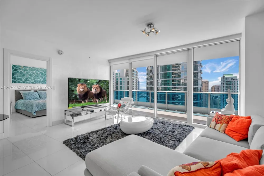 200 Biscayne Boulevard Way #3703 Miami, FL 33131