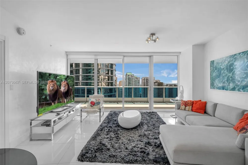 200 Biscayne Boulevard Way #3703 Miami, FL 33131