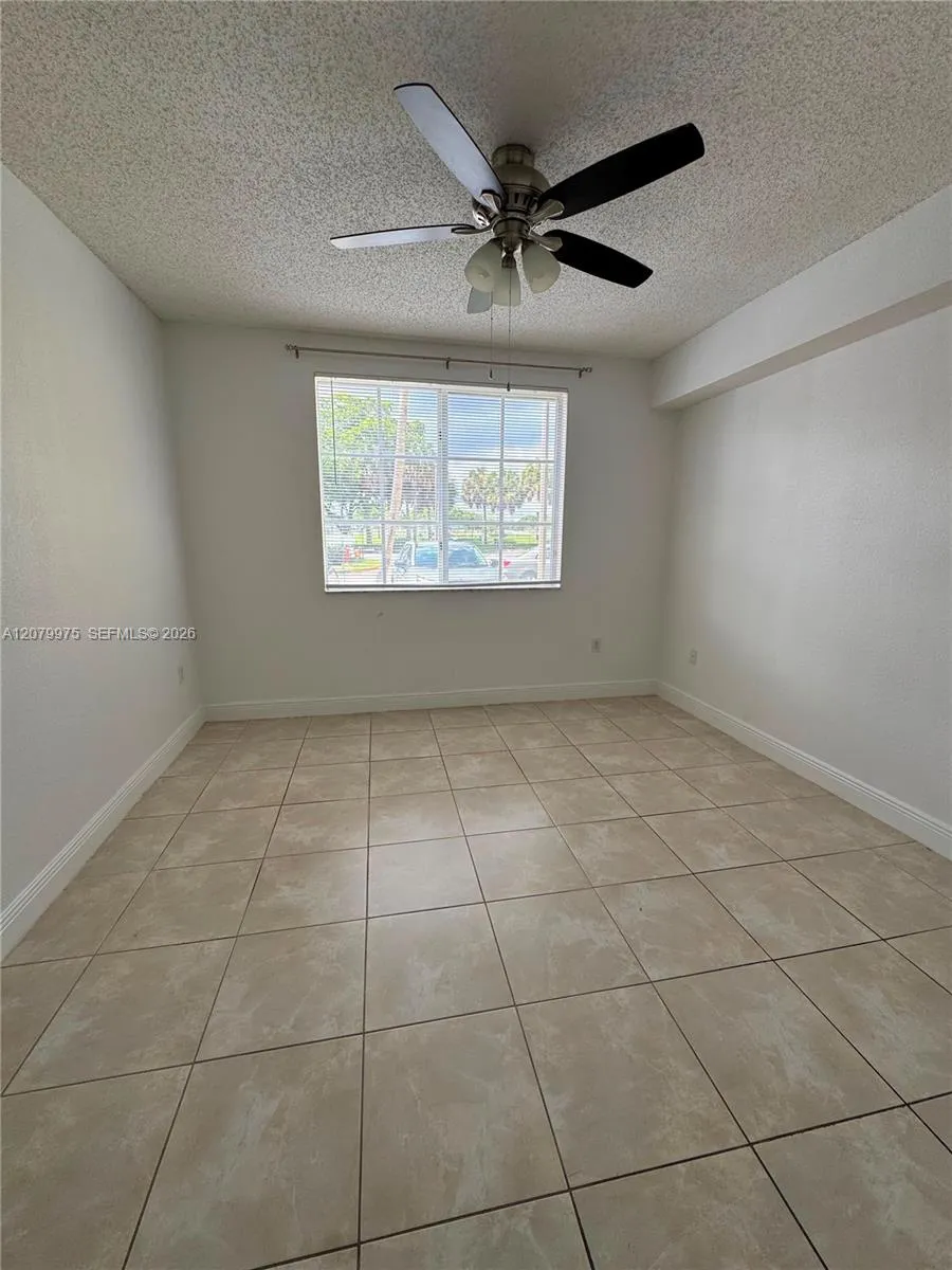 7920 Nob Hill Rd #103 Tamarac, FL 33321