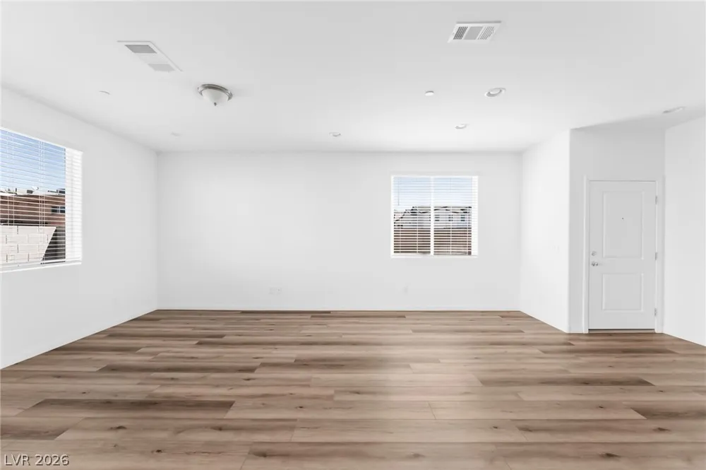4254 Galaxy Gaze Avenue Las Vegas, NV 89110