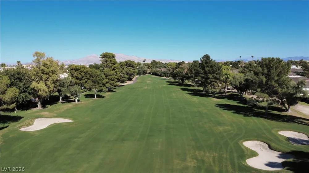 548 Tam O Shanter Las Vegas, NV 89109