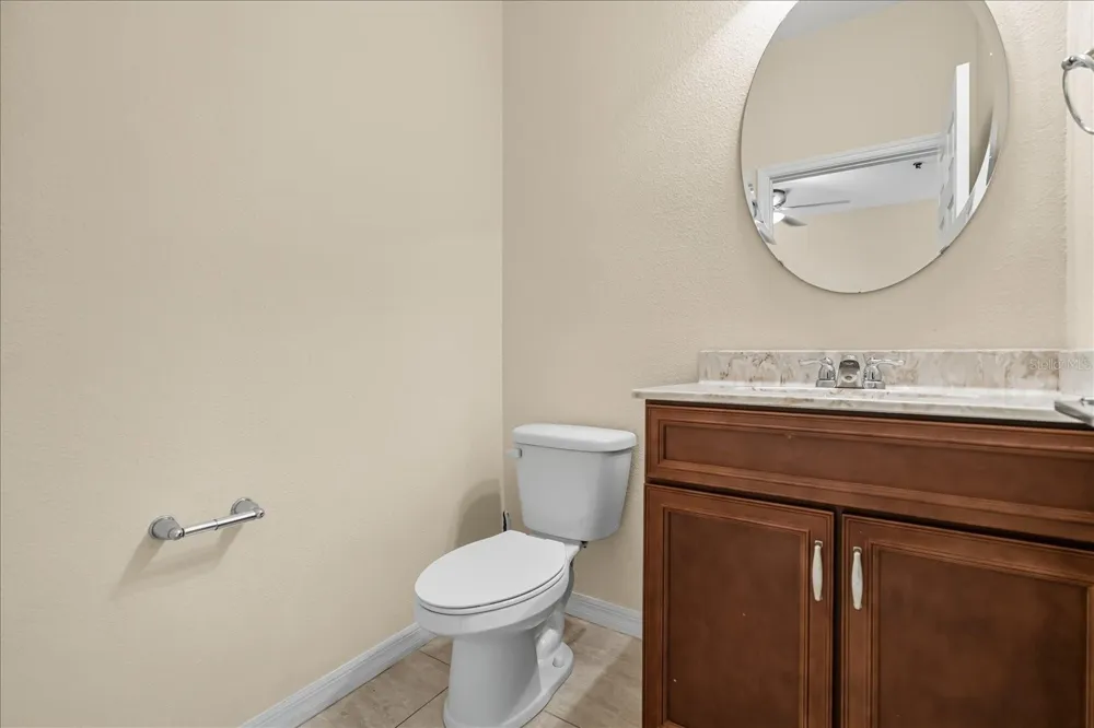 2043 ROYAL VISTA COURT Orlando, FL 32817
