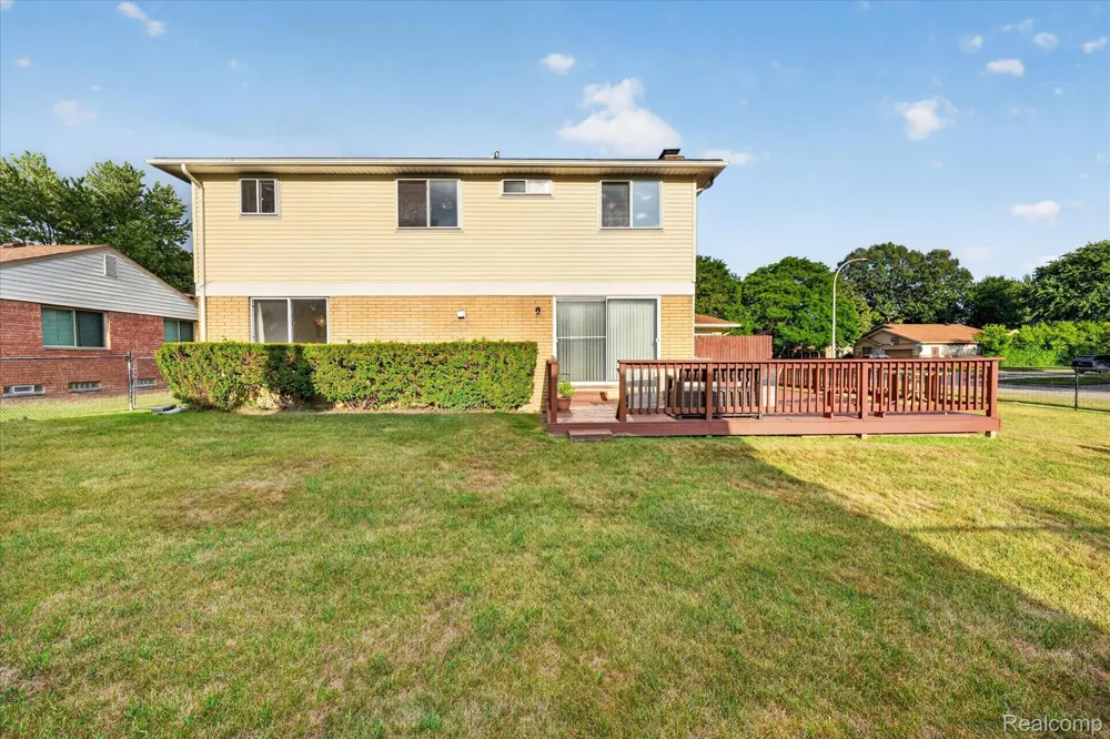 6409 Runnymeade Drive Canton Charter Township, MI 48187