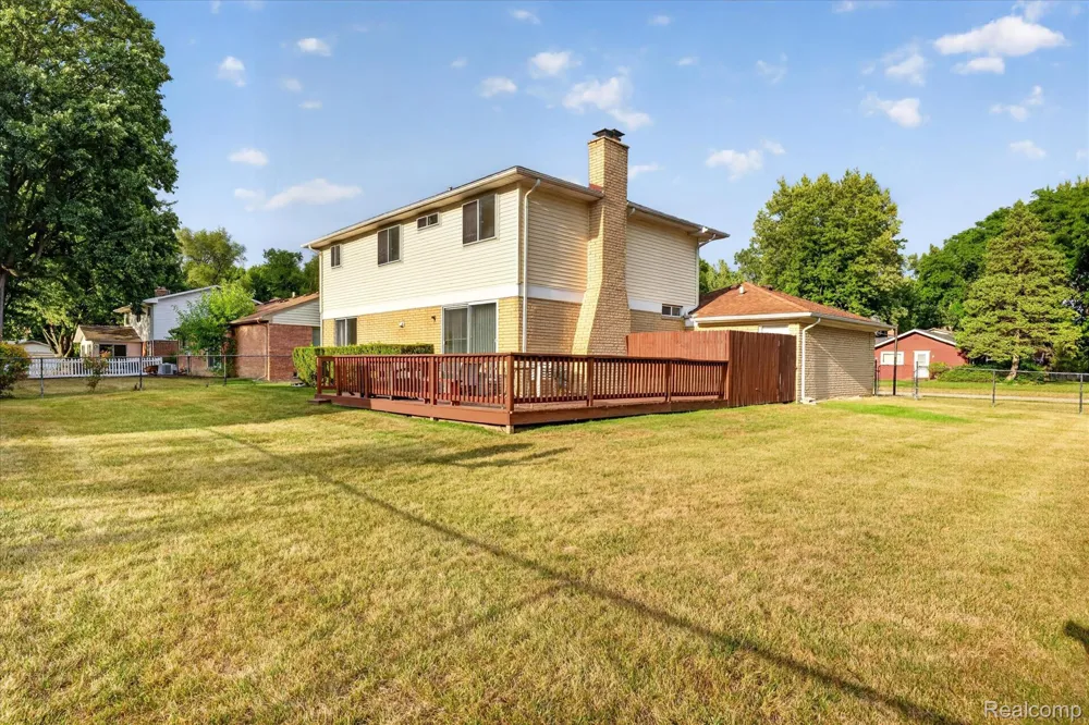 6409 Runnymeade Drive Canton Charter Township, MI 48187