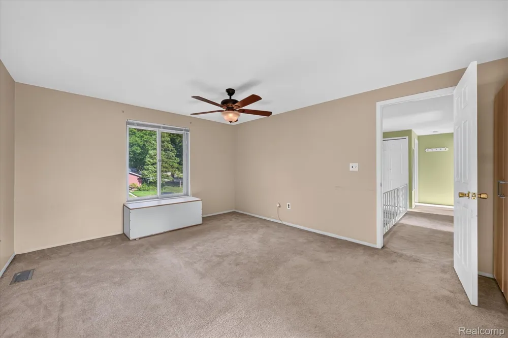 6409 Runnymeade Drive Canton Charter Township, MI 48187