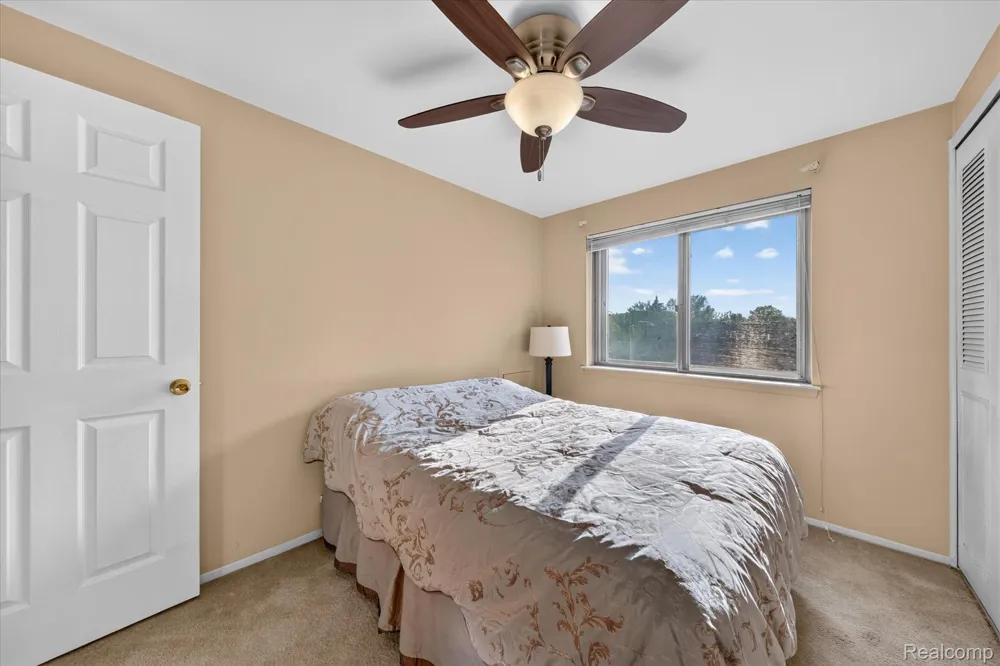 6409 Runnymeade Drive Canton Charter Township, MI 48187