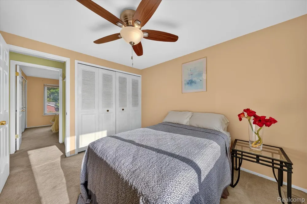 6409 Runnymeade Drive Canton Charter Township, MI 48187