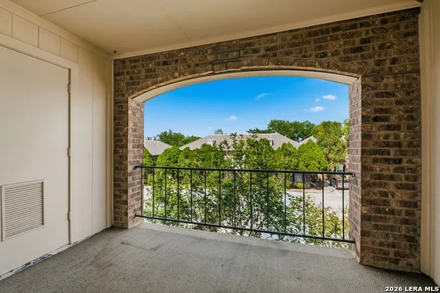 1819 Babcock #411 San Antonio, TX 78229