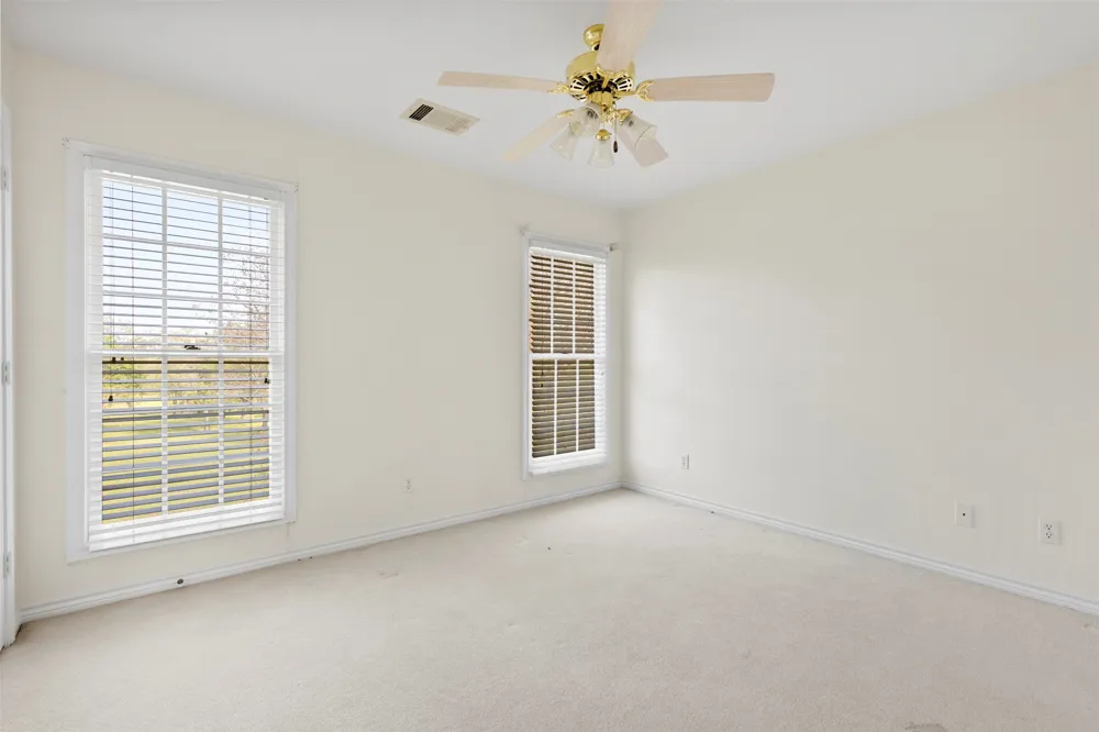 6239 Fm 879 Ennis, TX 75119