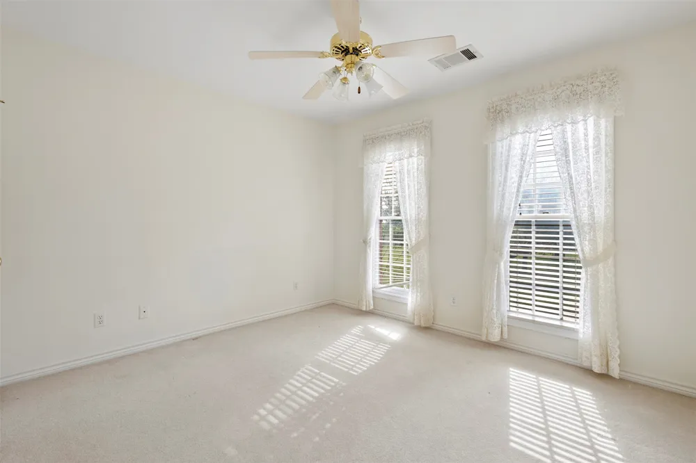 6239 Fm 879 Ennis, TX 75119