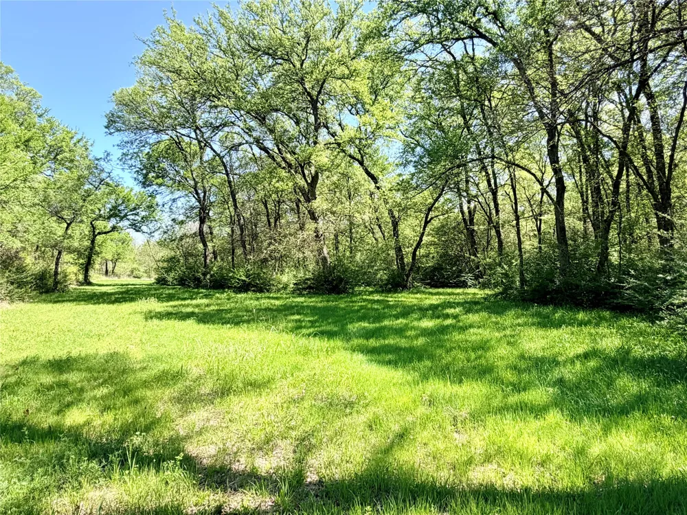 6239 Fm 879 Ennis, TX 75119