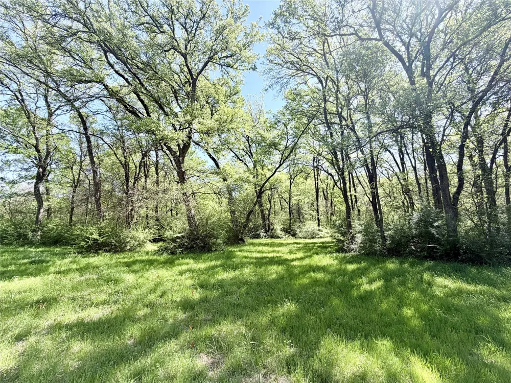 6239 Fm 879 Ennis, TX 75119