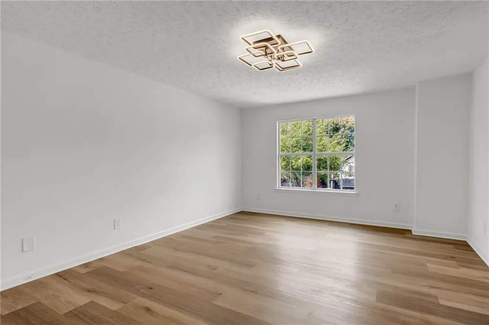 1972 Banks Way Atlanta, GA 30349