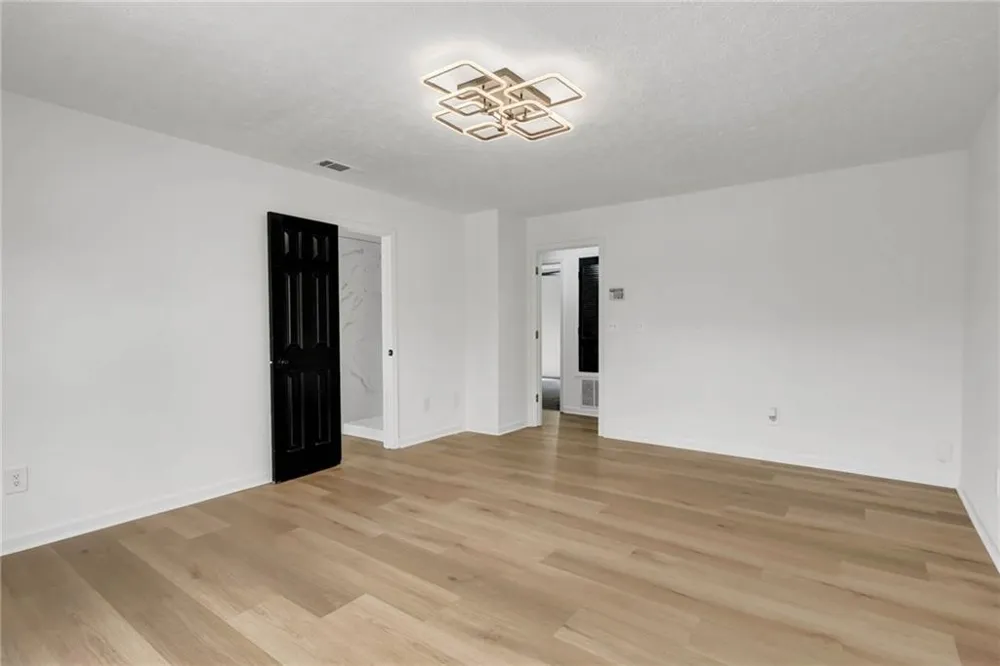 1972 Banks Way Atlanta, GA 30349