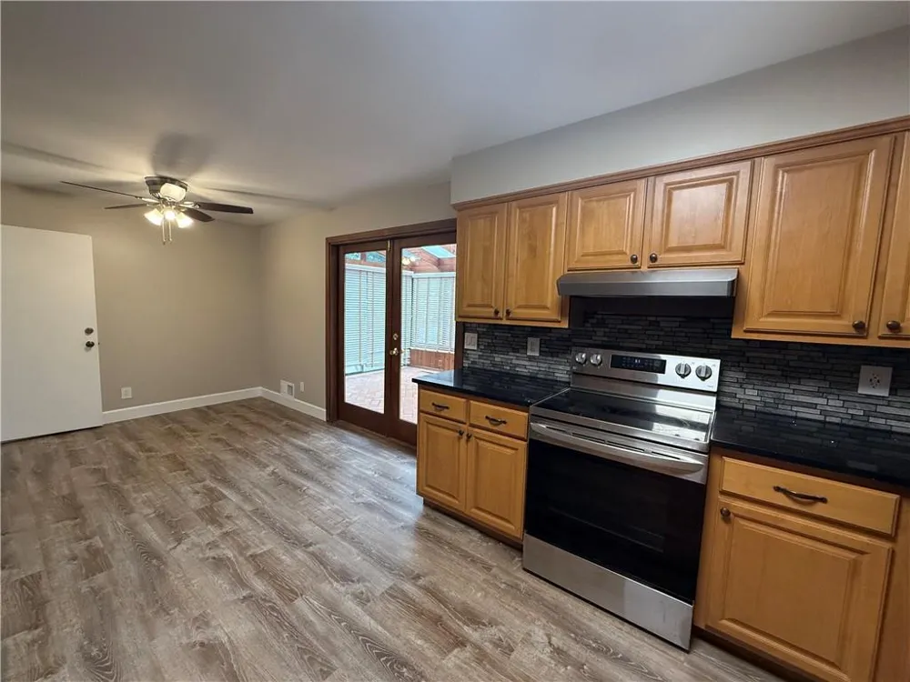 145 Starboard Point Roswell, GA 30076