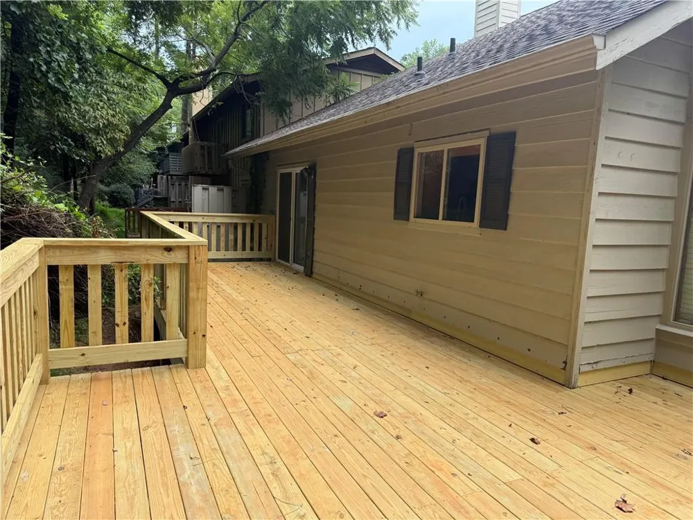 145 Starboard Point Roswell, GA 30076