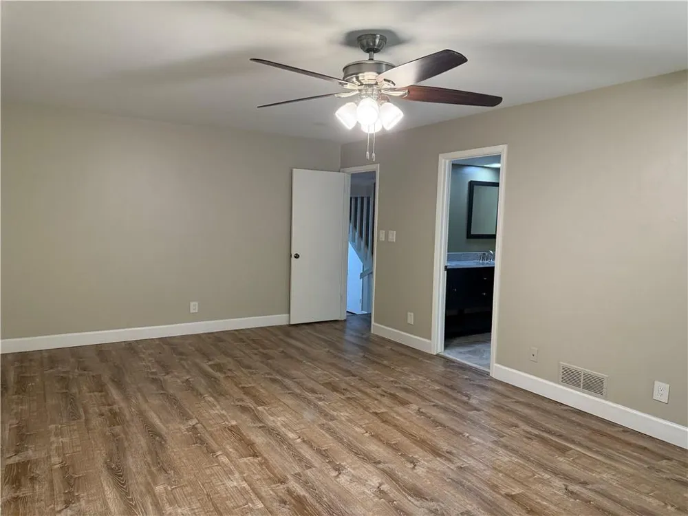 145 Starboard Point Roswell, GA 30076