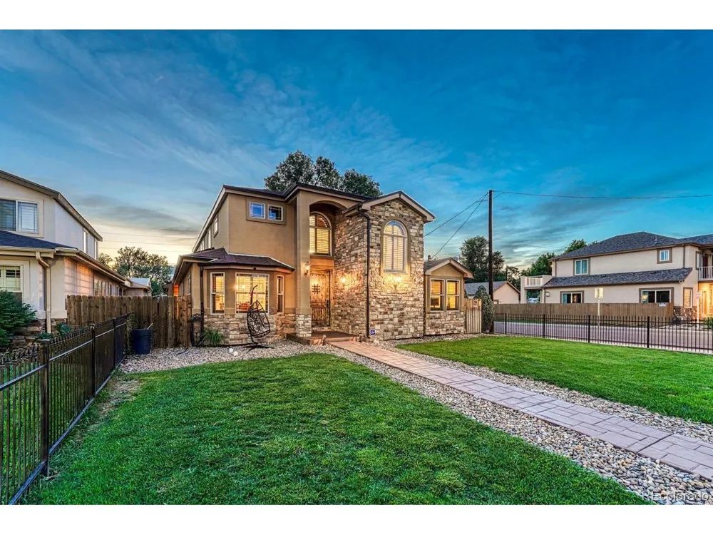 1023 S Locust Street Denver, CO 80224