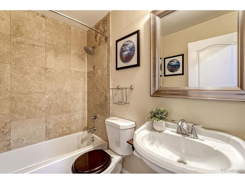 1023 S Locust Street Denver, CO 80224