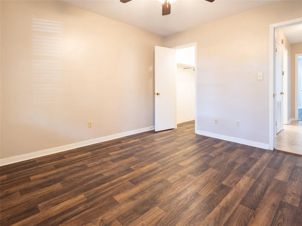 2728 Encino Bay City, TX 77414