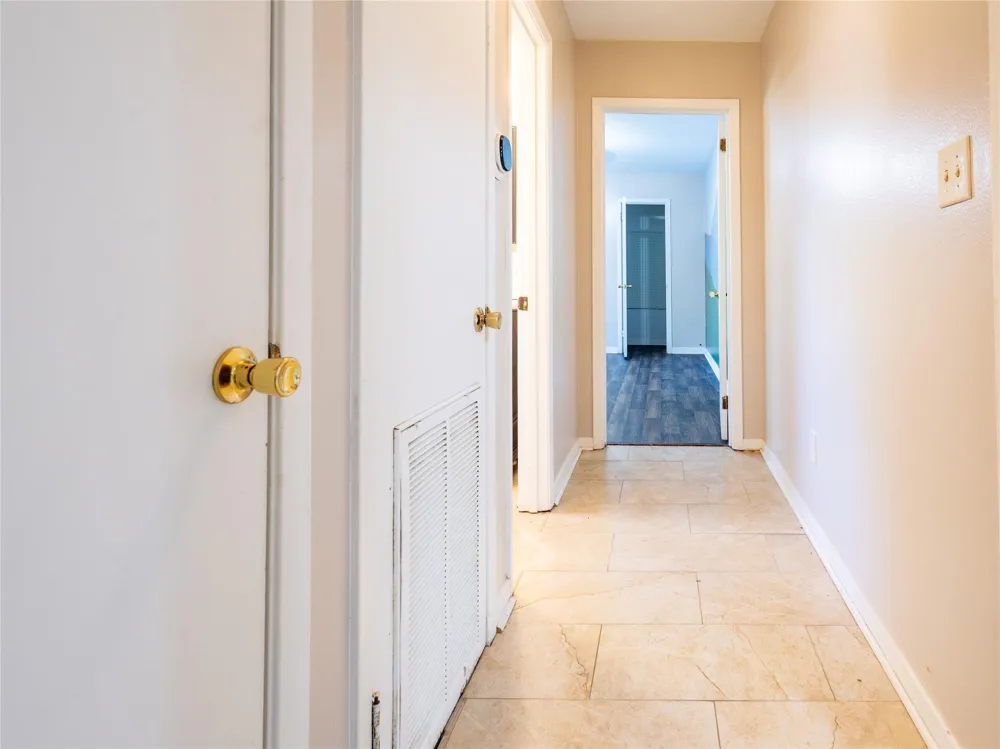 2728 Encino Bay City, TX 77414