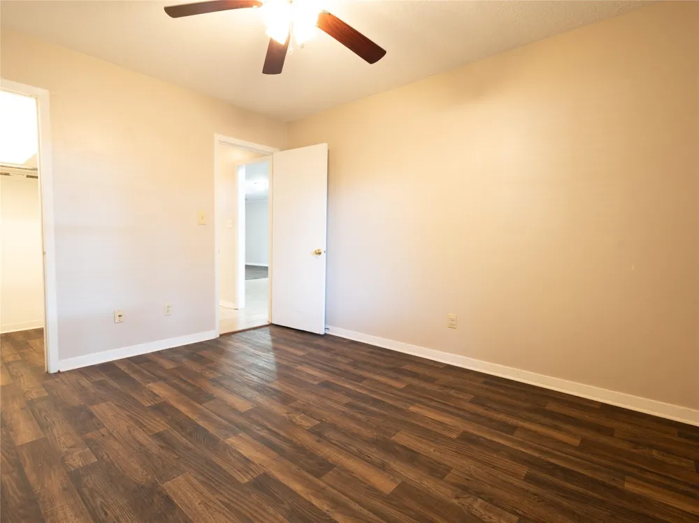 2728 Encino Bay City, TX 77414