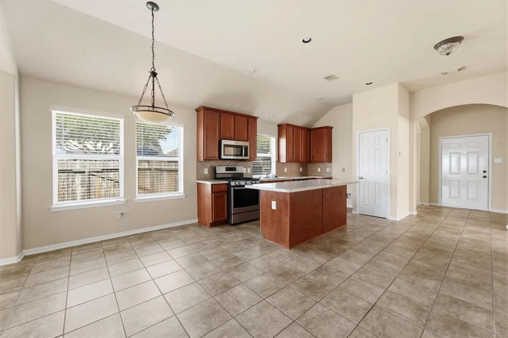 25 Wheeler Ridge Circle Manvel, TX 77578